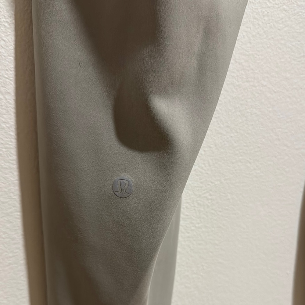 Lululemon Wunder Train 25” Leggings with Pockets NWT - Picture 5 of 6